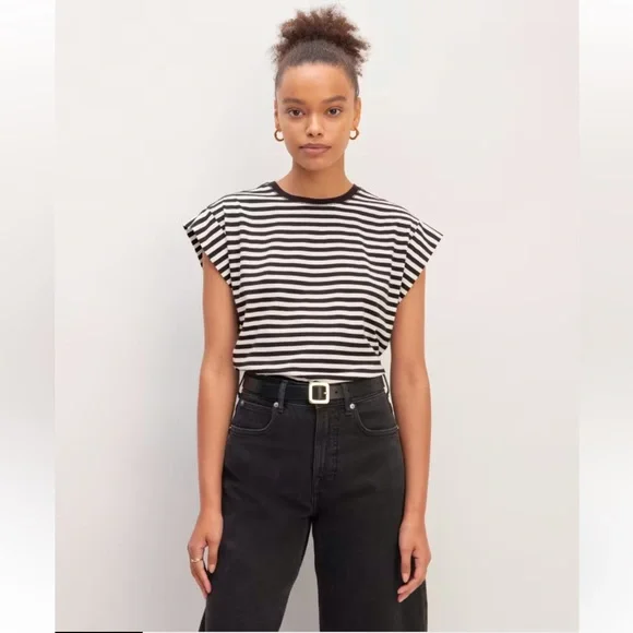 The Muscle Tee in Essential Cotton. Black/white stripe edgy muscle tee. Size M. - Picture 2 of 7